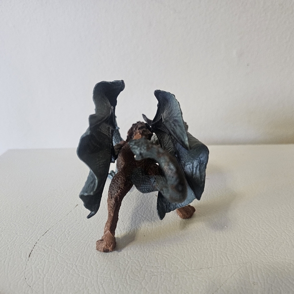 Chimera Three-Headed Mythical Fantasy 2008 Safari Ltd.  Toy Figure - Picture 3 of 6